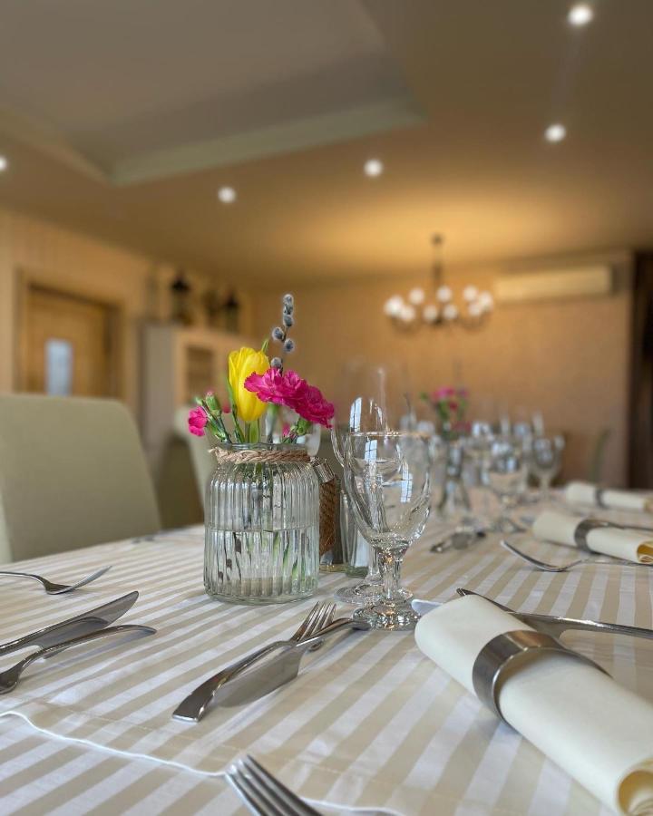 Guest house Diva Kacica Restaurant & Pansion Komarno